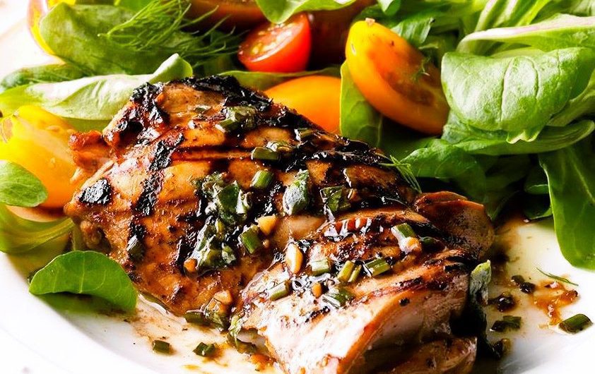 Herbed Balsamic Chicken: A Flavorful Grilling Recipe